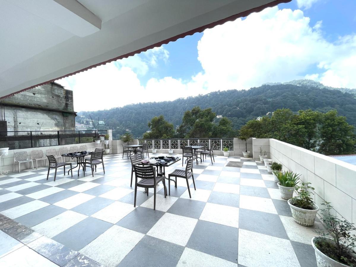 Hotel Prince ! Nainital Mall Road-Prime-Location In-Front-Of-Naini-Lake Hygiene-And-Spacious-Room エクステリア 写真